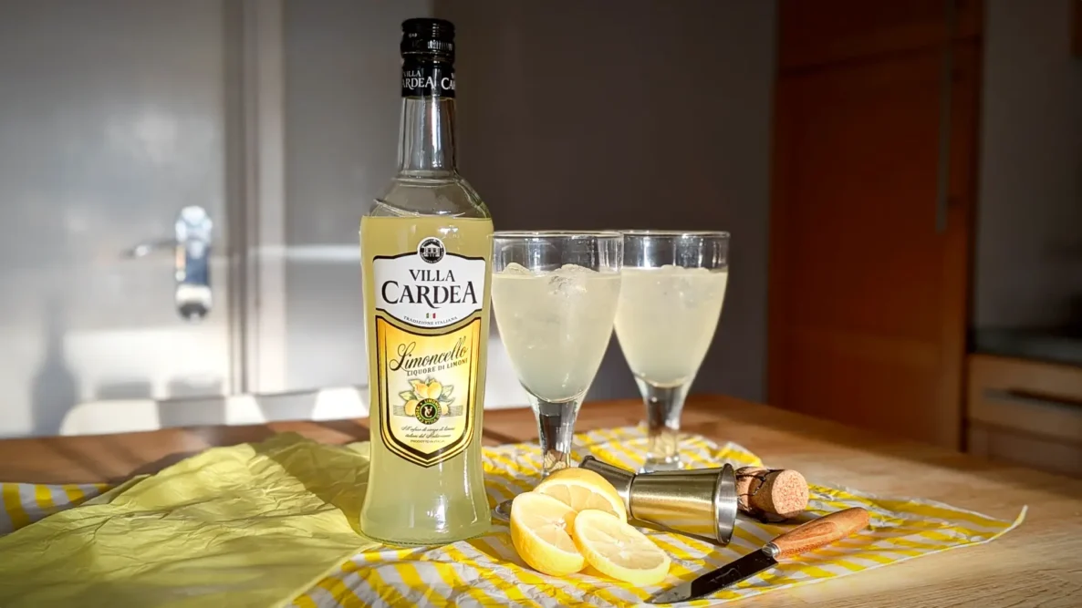 Summer flavours of Limoncello Spritz