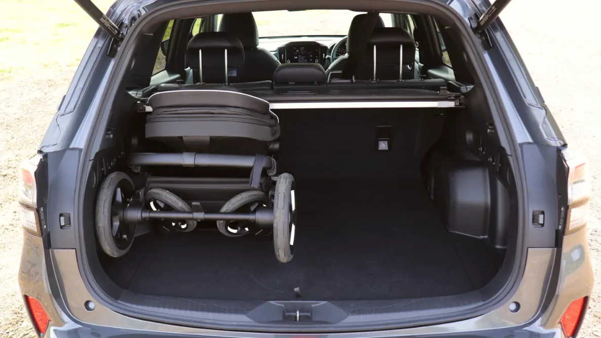 Thule Sleek 2 in car boot
